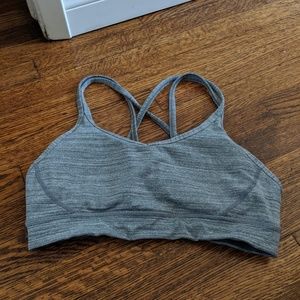 Manduka Cross Strap Sports Bra, Grey size small